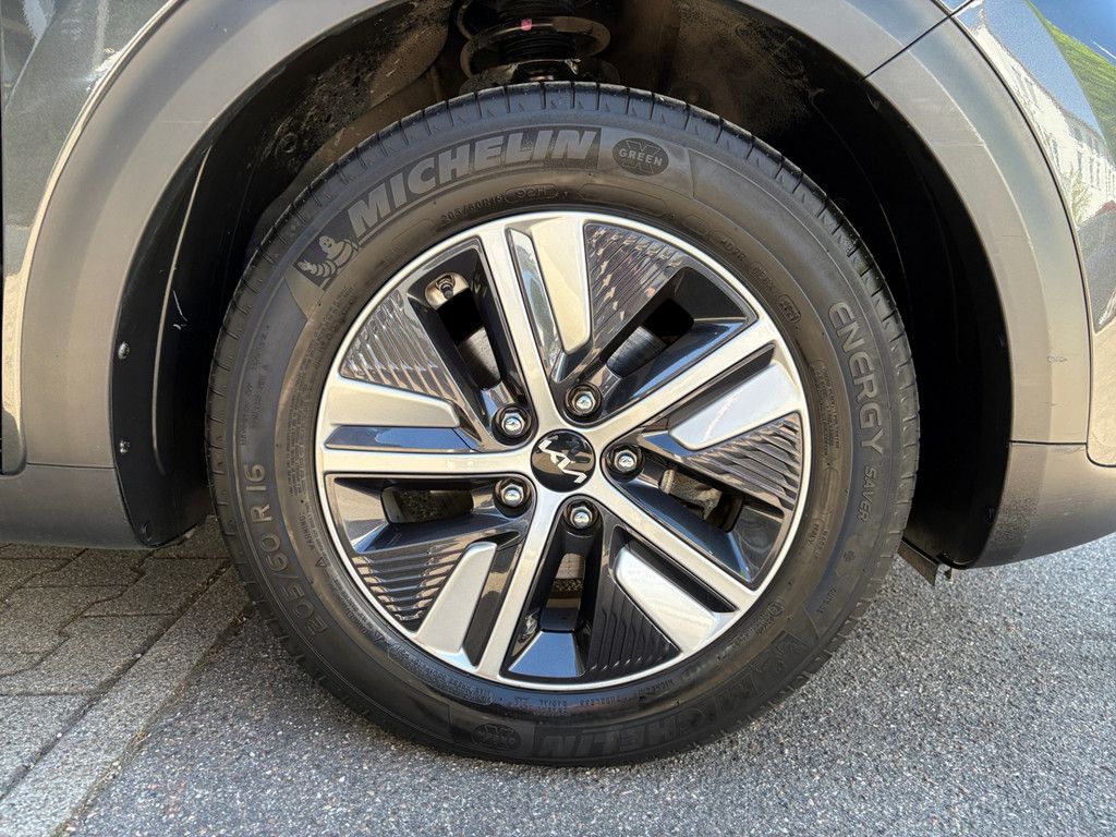 Fahrzeugabbildung Kia Niro 1.6 Plug-in Hybrid Spririt