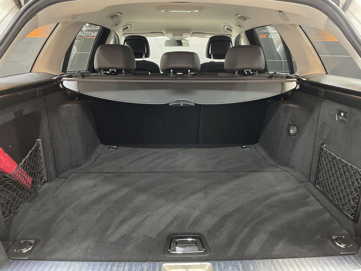 Fahrzeugabbildung Mercedes-Benz C 200 T CGI BlueEfficiency #Tempomat#PDC#Navi