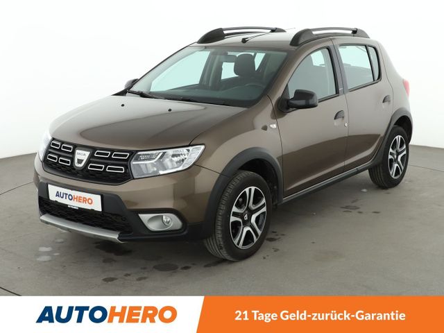 Dacia Sandero 0.9 TCe Stepway Celebration Aut.*NAVI*