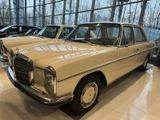 Mercedes-Benz 200/8 - Mercedes-Benz aus 1972
