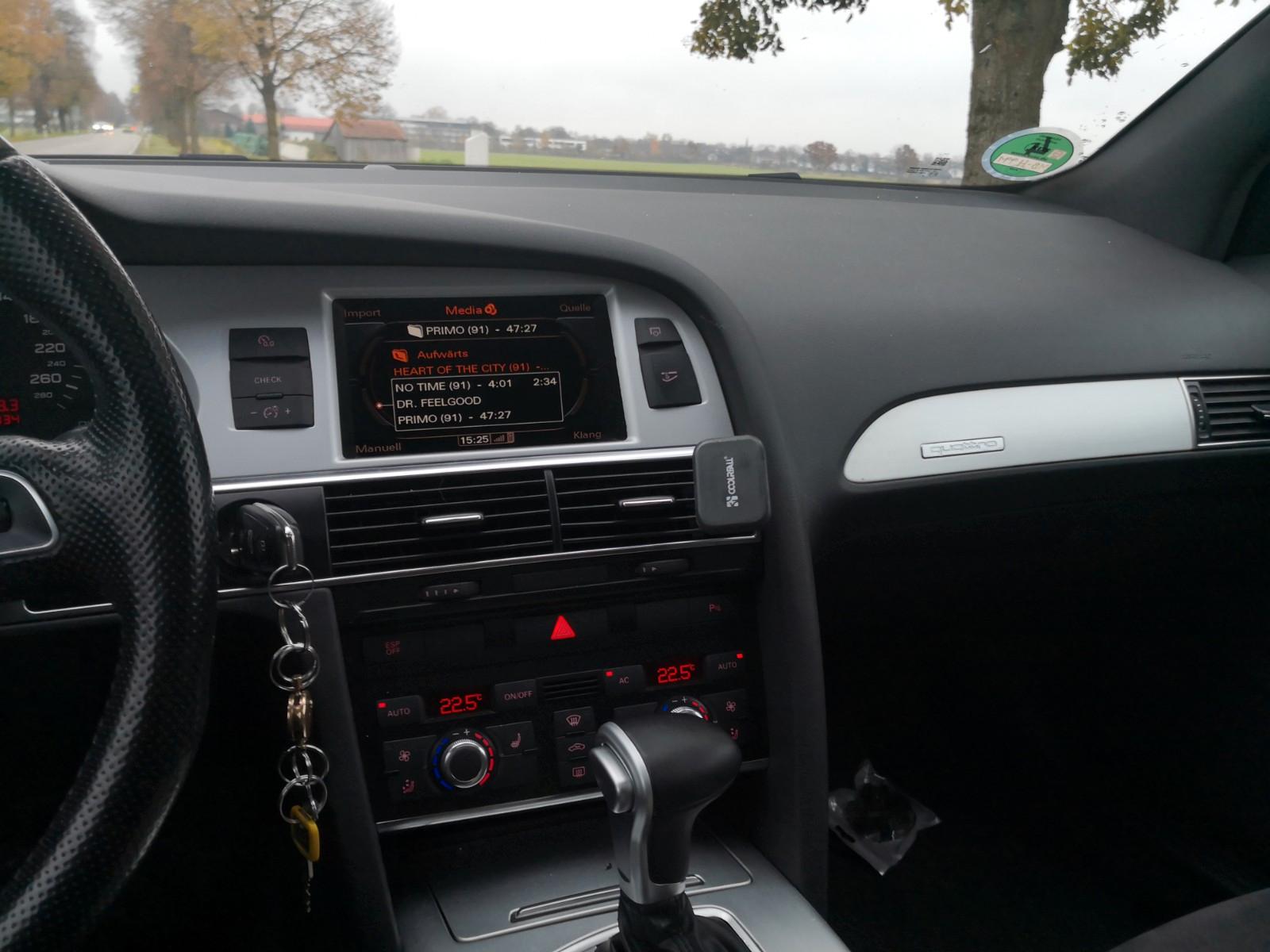 Audi Quattro 2011 — photo 17