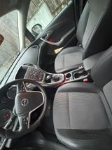 Opel Astra Sports Tourer 1.6 Turbo Sport 132kW Sport - Opel Astra aus 2011: Turbo