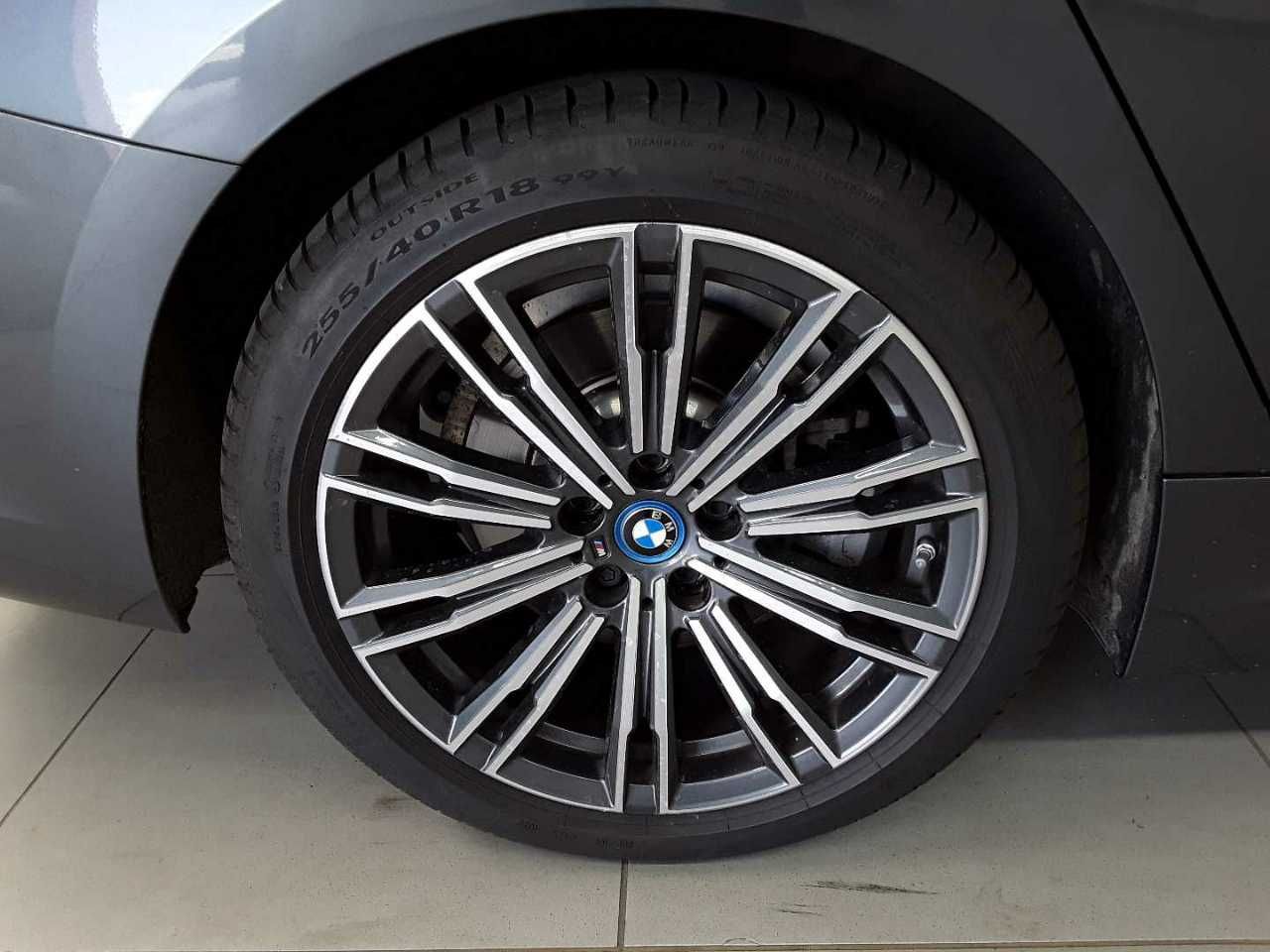 BMW 320e Touring xDrive Aut. M Sport Laser foto 17