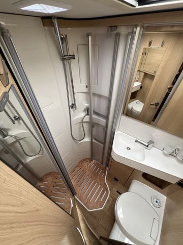 HYMER  ERIBA  HYMERCAR B-Klasse MC T WhiteLine 600 Sie sparen 14435,- 