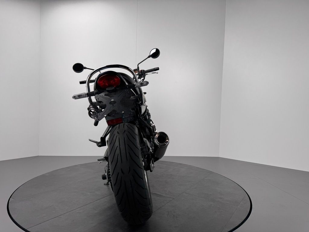 Fahrzeugabbildung Kawasaki Z900 RS *NEUWERTIG