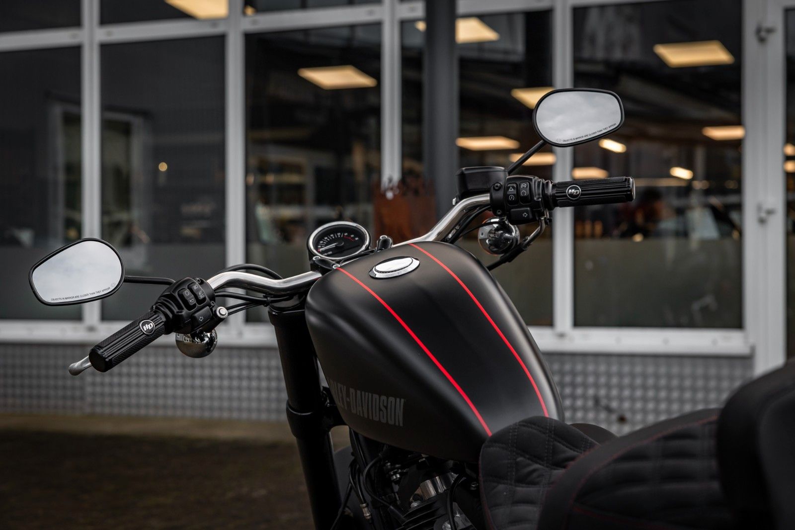 Fahrzeugabbildung Harley-Davidson XL1200CX Sportster Roadster - PENZL V2 -