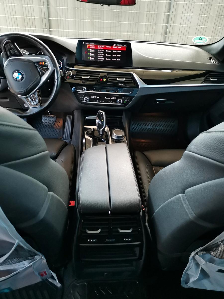 BMW 530d xDrive Sport Line 