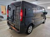 Opel Vivaro 2.0 Tour/9-Sitze/Klima/TÜV neu - Opel Vivaro mit Diesel-Antrieb: Kleinbus, mit Klimaanlage, 9 Sitzer