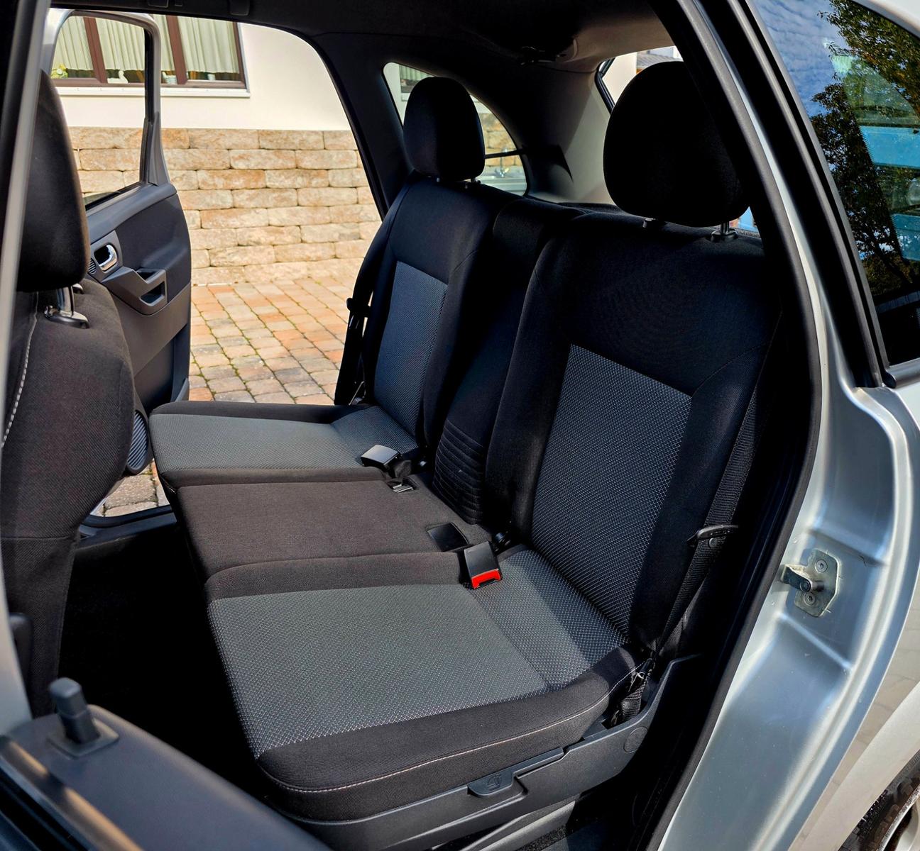 Opel Meriva 2009 — photo 23