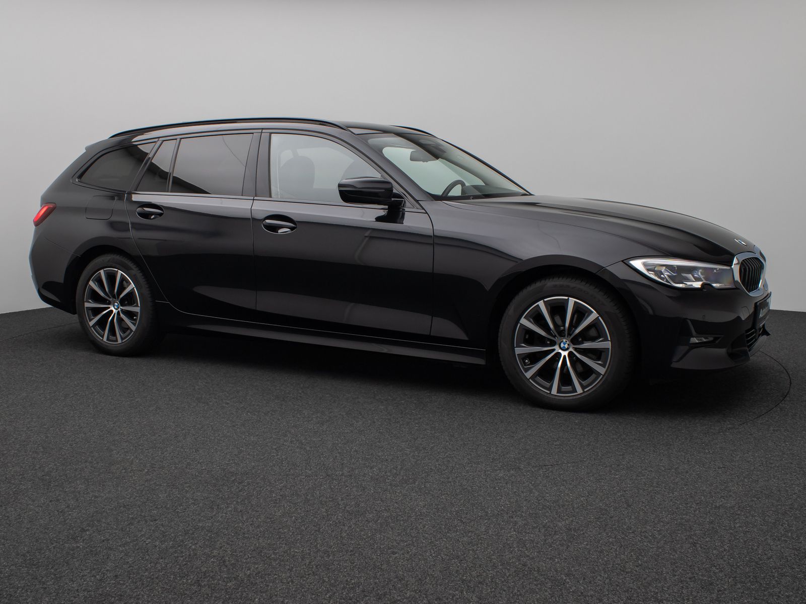 Fahrzeugabbildung BMW 320d xD SportLine Laser HUD DAB H/K Komfort Alar
