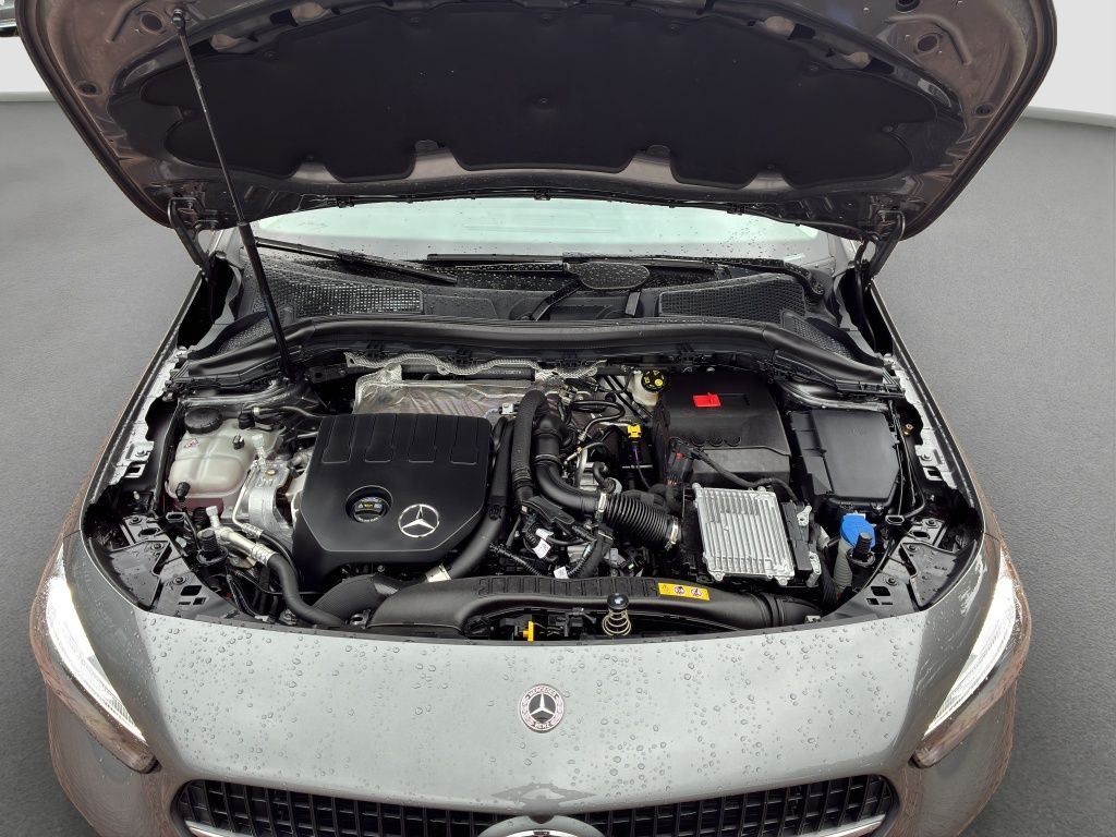 Fahrzeugabbildung Mercedes-Benz B 200 AHZV*LED*RFK*DAB*THERMOTRONIC*LENKRADHZG*