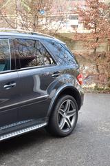 Mercedes-Benz ML 63 AMG 10th Anniversary  - Mercedes-Benz Geländewagen aus dem Jahr 2010