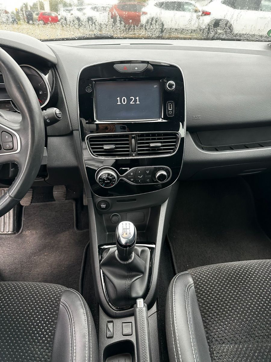 Fahrzeugabbildung Renault Clio IV Grandtour Intens