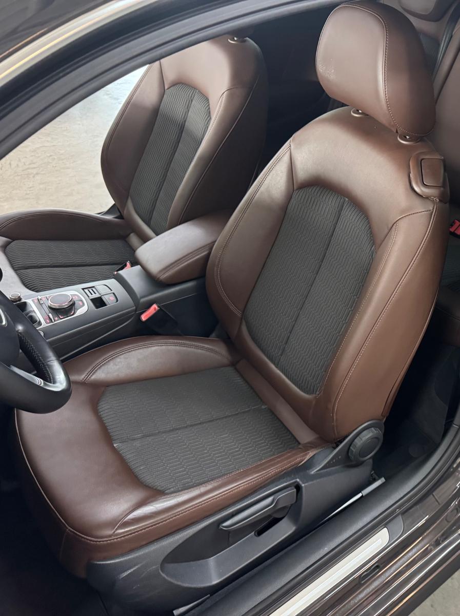 Audi A3*S-LINE*XENON*NAVI*SHZG*TEMPO*KEYLESS*PDC*
