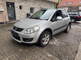 Suzuki SX4 1.9 4x4 Klima/Navi/Pdc/keylessGo - Suzuki SX4: 1.9