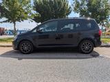 Volkswagen Touran 1.6 TDI Style BlueMotion Technology S... - Volkswagen Touran aus 2011: Bluemotion