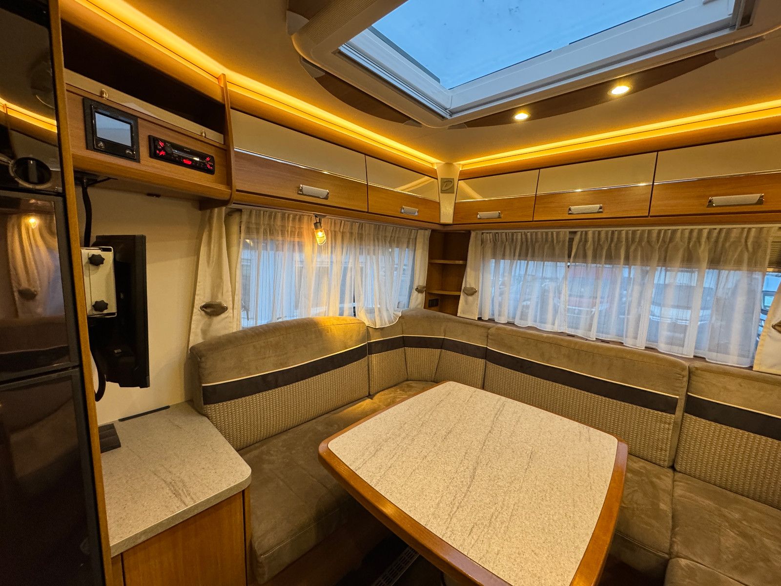 Fahrzeugabbildung Dethleffs ALPA 6820-2 ESPRIT COMFORT AUTOMATIK MEGA VOLL