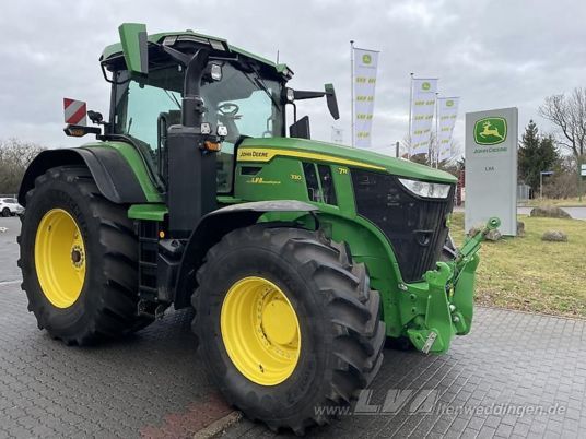 John Deere 7R 330