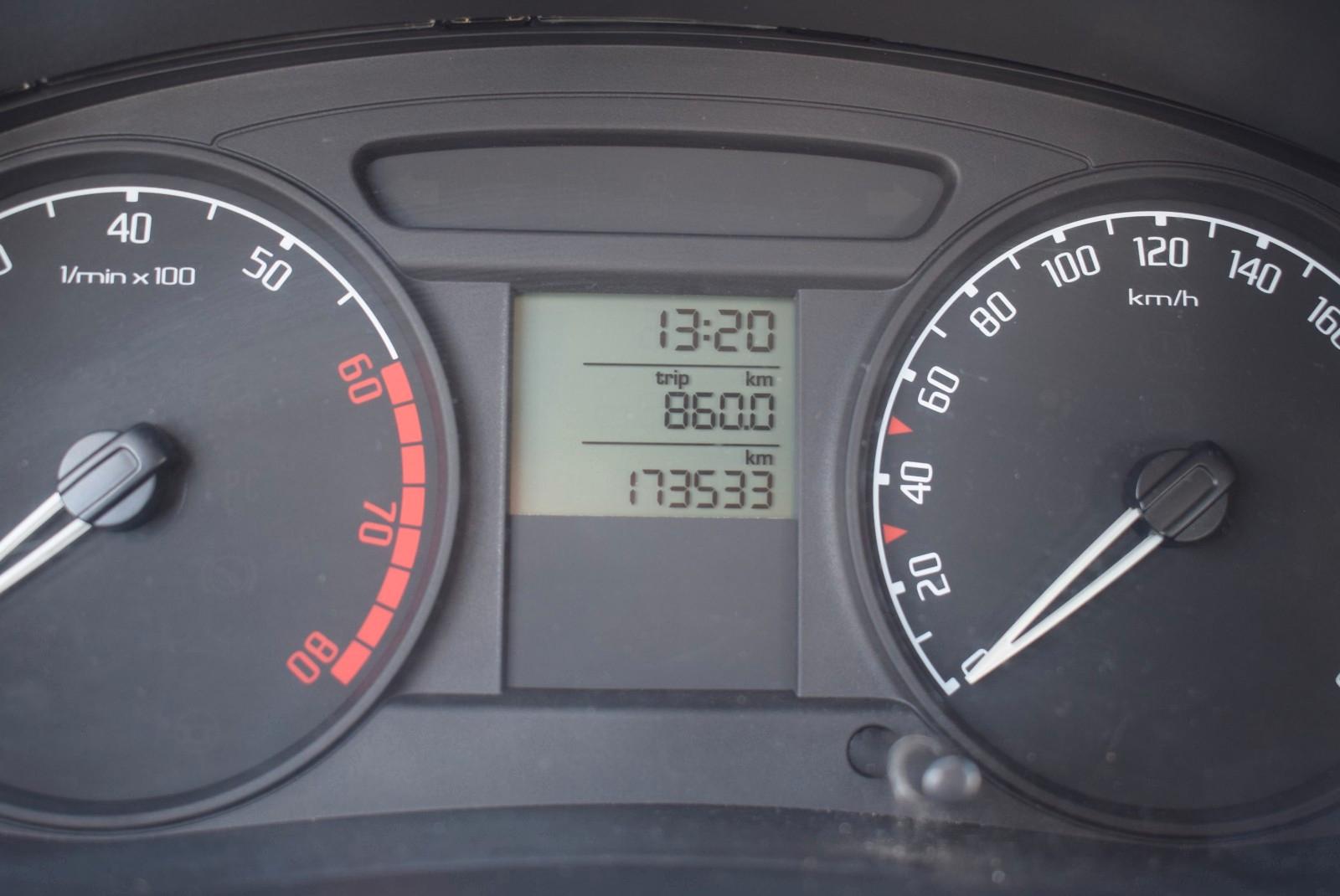 Skoda Fabia 2009 — photo 15