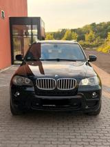 BMW x5 35d m Paket 7 sitzer - BMW 535 in Saarbrücken