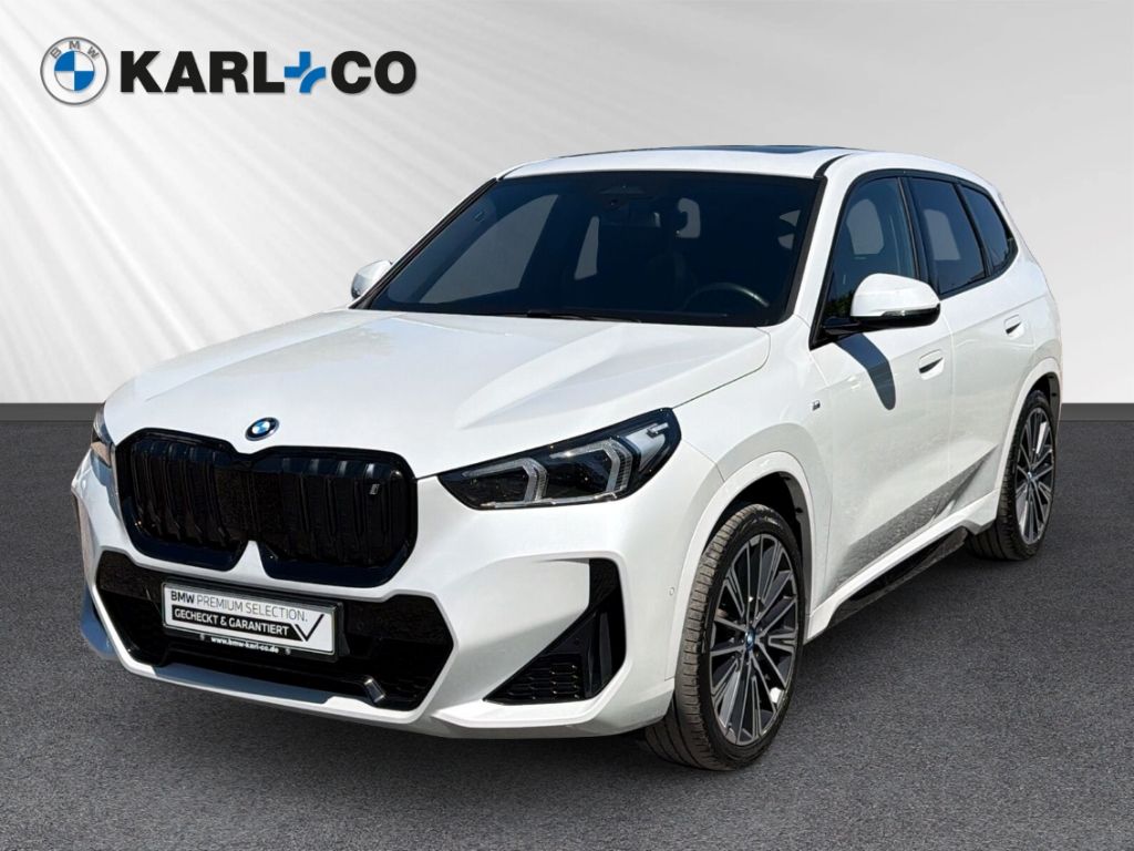 BMW iX1 xDrive30 M Sport h&amp;k elktr. Sitzverstellung