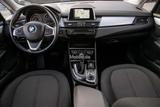 BMW 220i Active Tourer Advantage HiFi Navig. LED PDC - graue BMW 220 Active Tourer