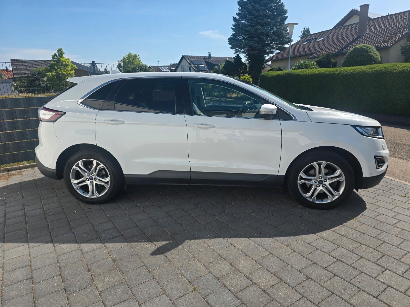 Ford Edge 2,0 l TDCi Bi-Turbo 4x4 Titanium Autom