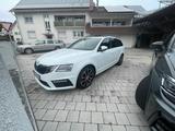 Skoda Octavia 2.0 TSI DSG RS Combi ACC AHK WINTER PDAC