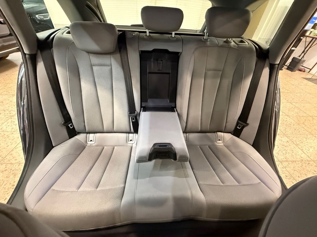 Audi A4 - Bild 19