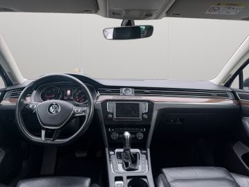 Volkswagen Passat Variant - 7