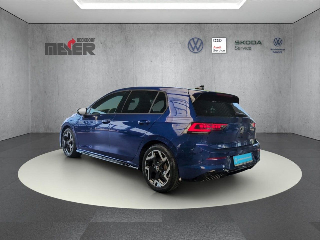 Golf R-Line Black Style 1.5 eTSI DSG Klima Navi