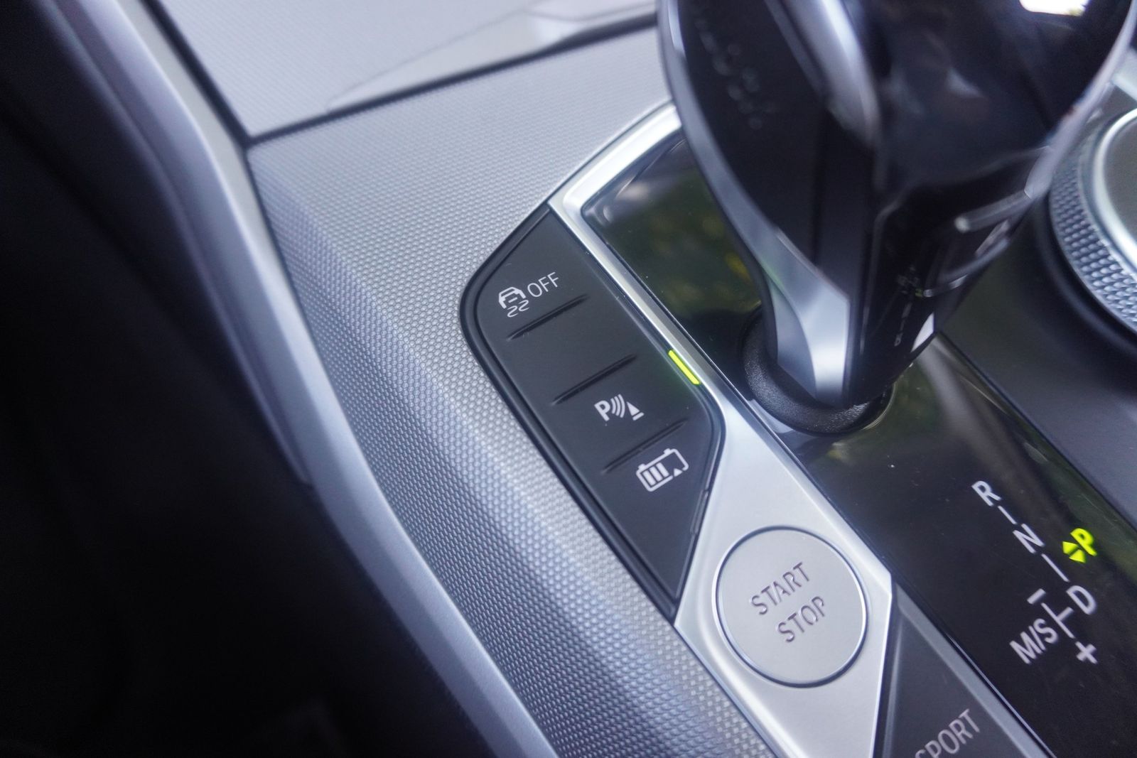 BMW 320e Advantage LED ACC Totwinkel Keyless-Go Navi foto 25