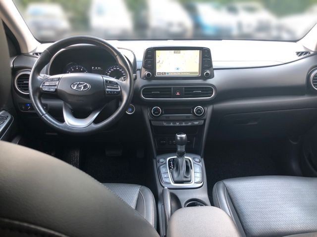 Hyundai Kona Premium 4WD +AHK
