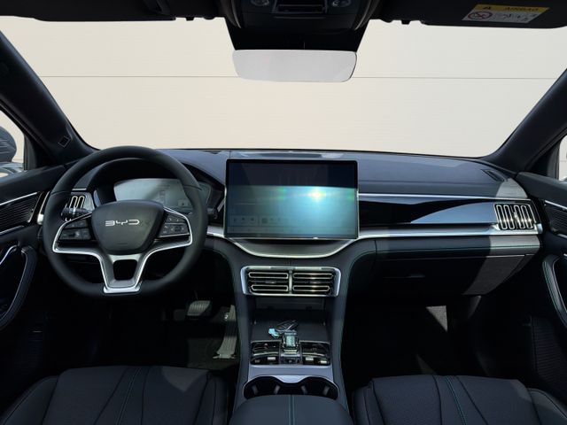 BYD Seal U DM-i Design AWD+Pano+360Kam+ACC+HUD+Sitzk