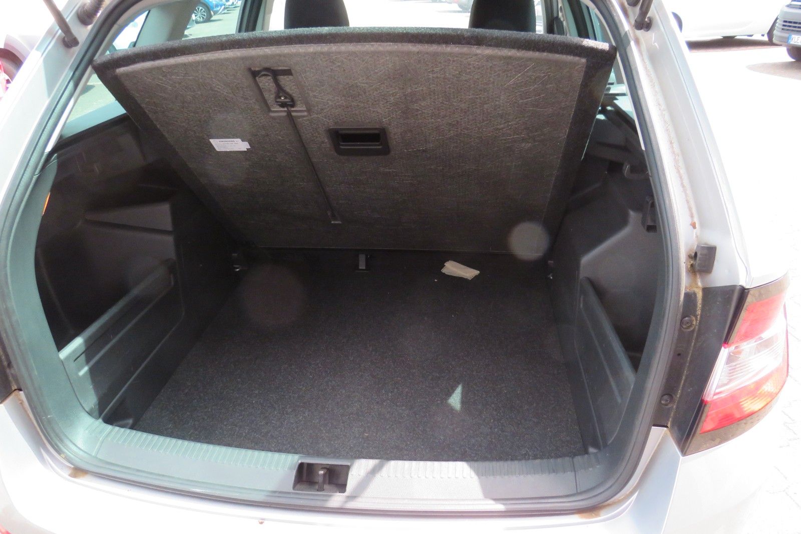 Fahrzeugabbildung SKODA Fabia Combi Ambition NAVI PDC GJ SITZH APP 1.HD