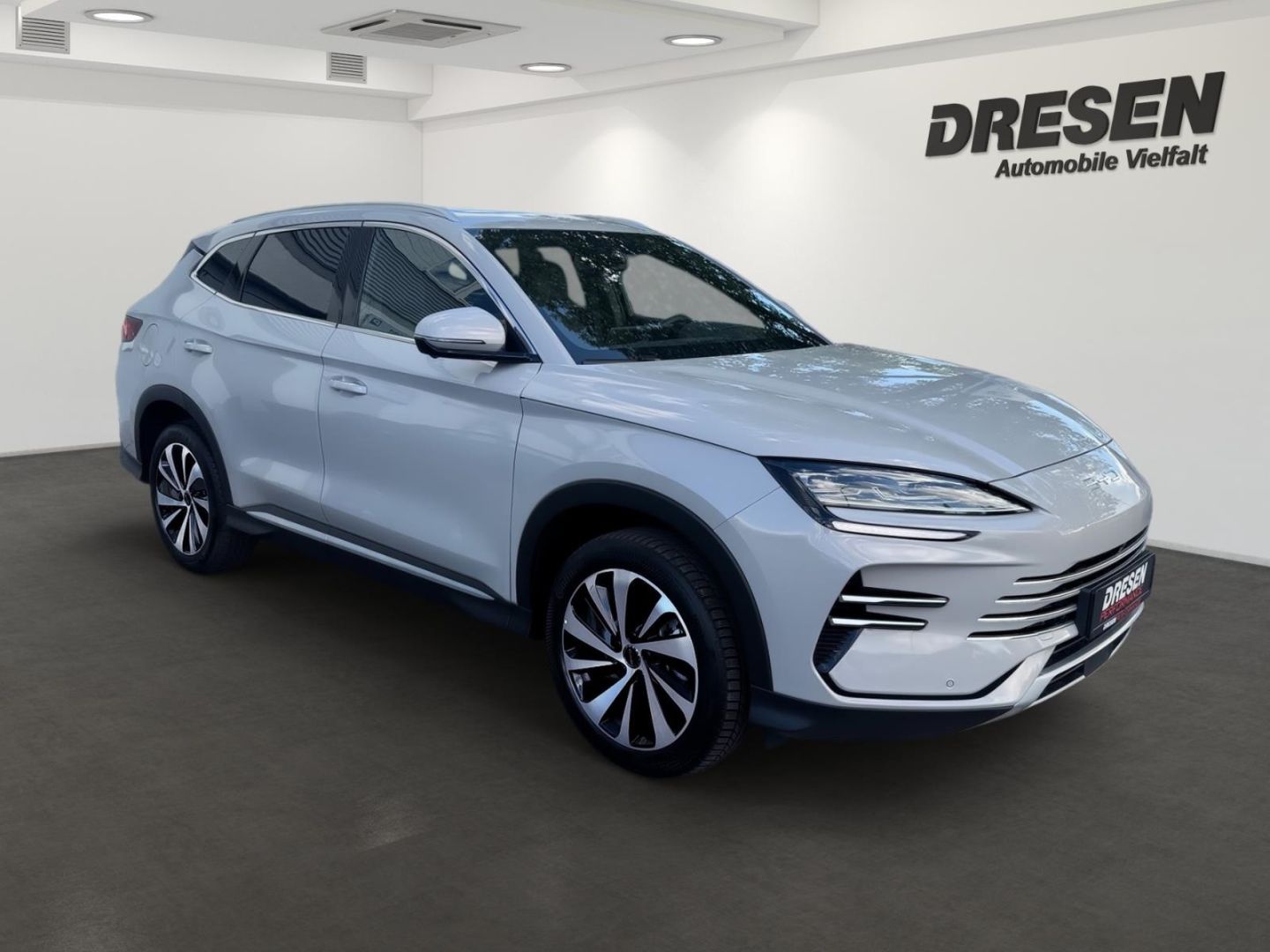 BYD SEAL U