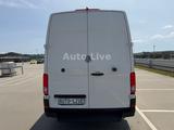 Volkswagen Crafter 35TDI*MITTEL-HOCH*KLIMA*NAVI*KAMERA*TEMP - VW Crafter Gebrauchtwagen in Stuttgart