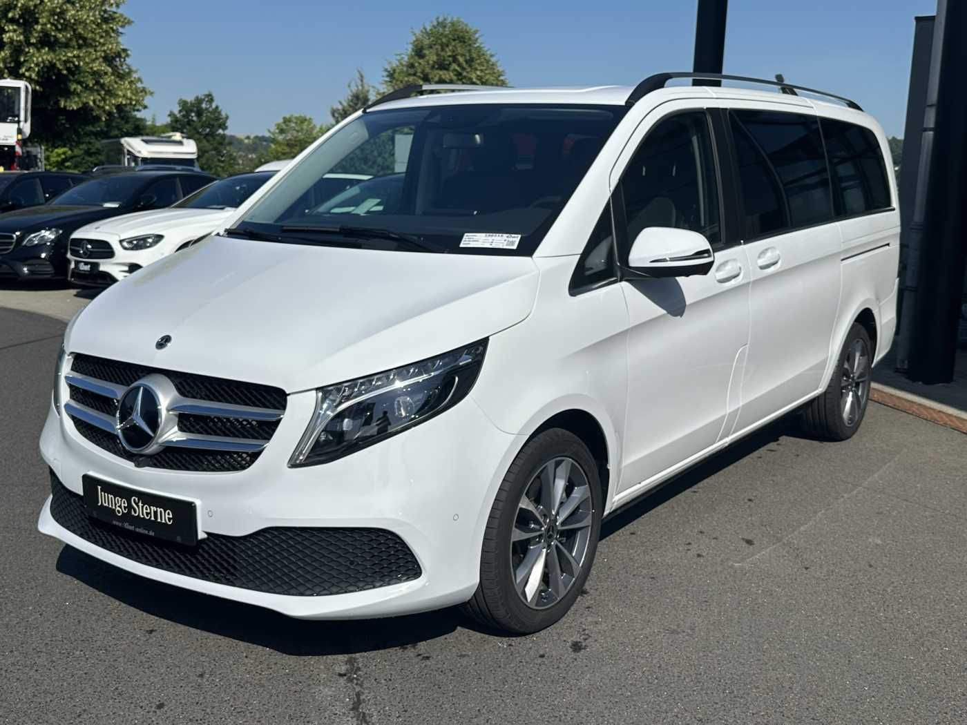 Fahrzeugabbildung Mercedes-Benz V 300 d AVA ED 6Sitze Burmester 360Kamera el Tür