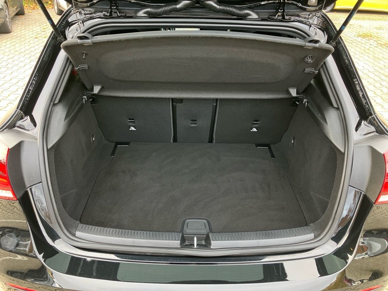 Fahrzeugabbildung Mercedes-Benz AMG A 45 S 4M+ AEROD+NIGHT+MEMO+360+MULTIB+TOTW