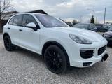 Porsche Cayenne S Diesel*4.2 V8*LEDER*BI-XENON*PANO*KAM* - Porsche Cayenne in Augsburg