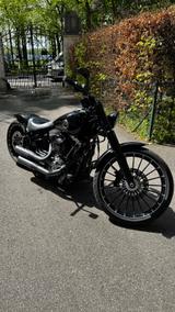 Harley-Davidson FXSB Breakout Softail 5HD1