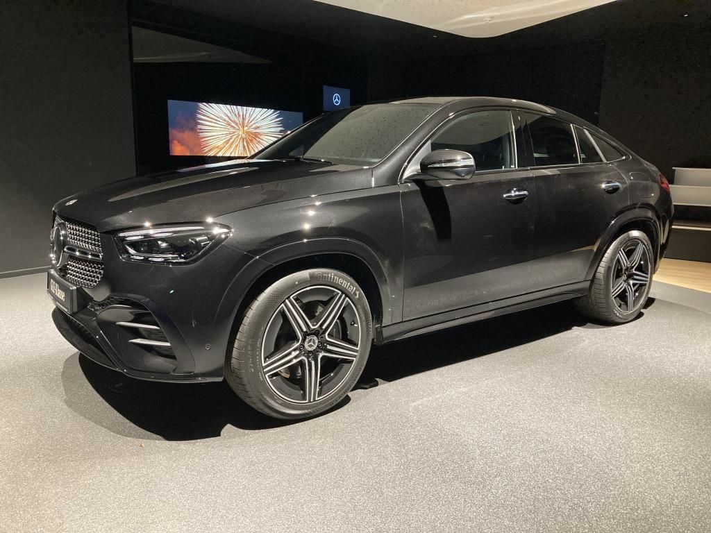 MERCEDES-BENZ GLE 350 de 4M Coupé AMG Night+AIRM+HuD+PANO+AHK