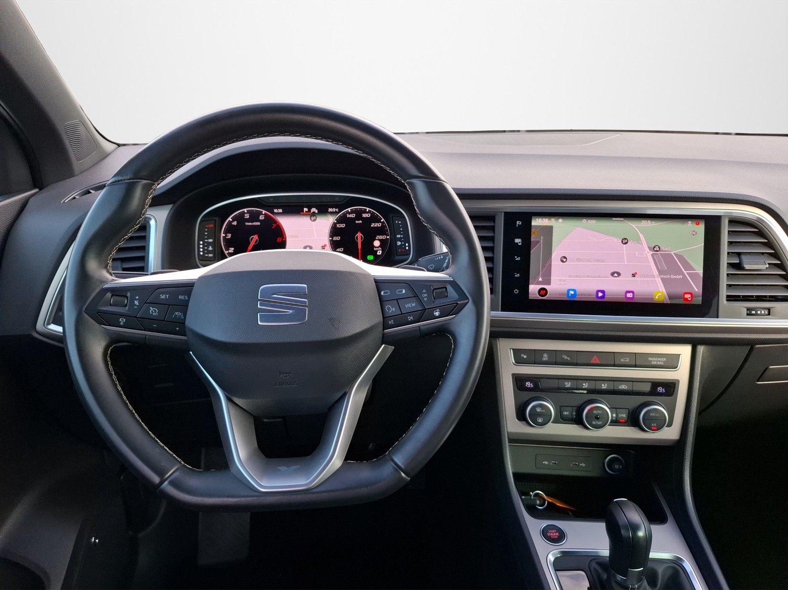 SEAT Ateca 1.5 TSI Xperience DSG / ACC / AHK / LED / - Image 11