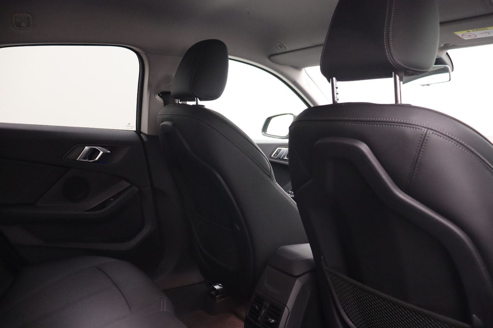 Fahrzeugabbildung BMW 218i Gran Coupe Advantage LED NAVI KAMERA