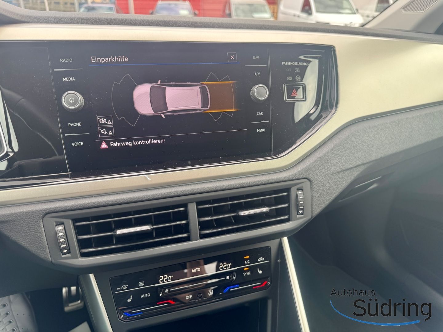 Taigo 1,0 TSI Move DSG AHK IQ.Light Navi
