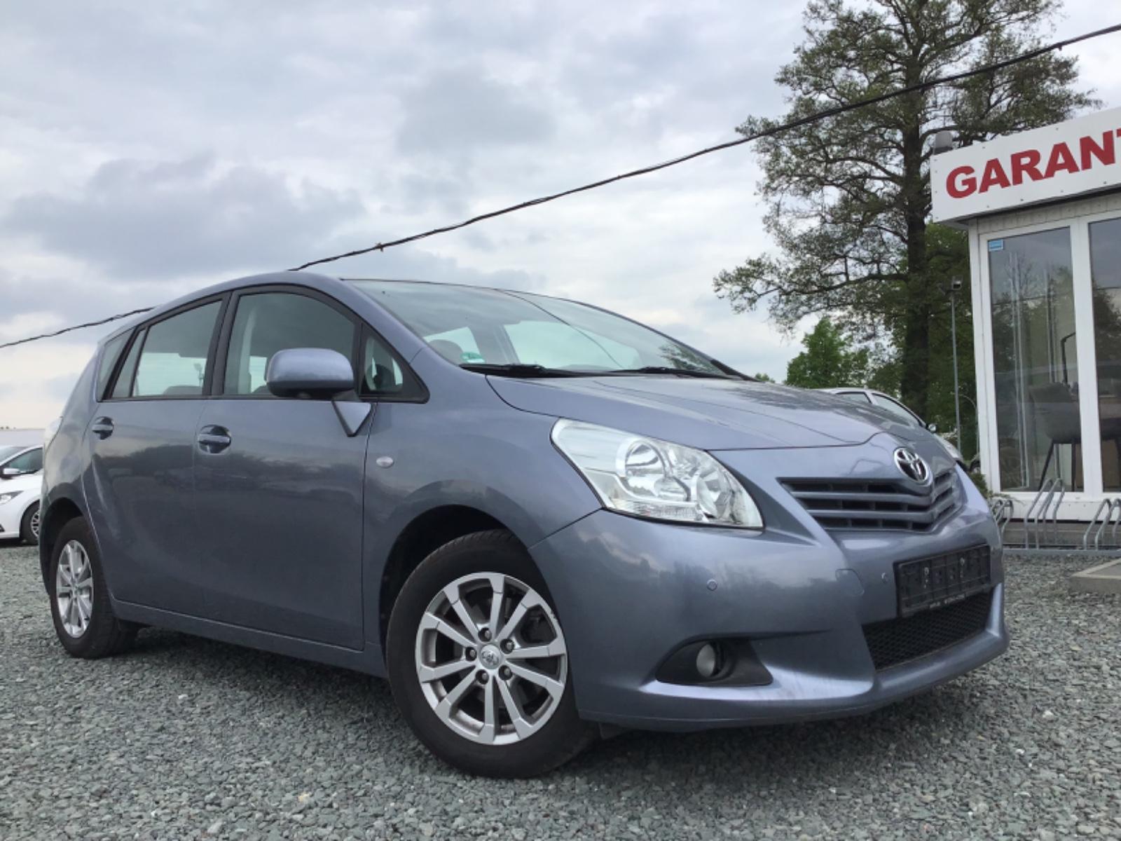 Toyota Verso Edition*Automatik*PANO*Scheckheft*8Fach*