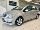 Mercedes-Benz B 180 Automatik/Nur 62.000km/Klima - Mercedes-Benz B 180 in Leverkusen
