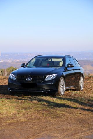 MERCEDES-BENZ E 220 d 4MATIC T Autom. -