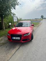 Audi A4 2.0 TDI (DPF) 100 kW Attraction Avant Att... - Audi A4 aus 2011: TDI