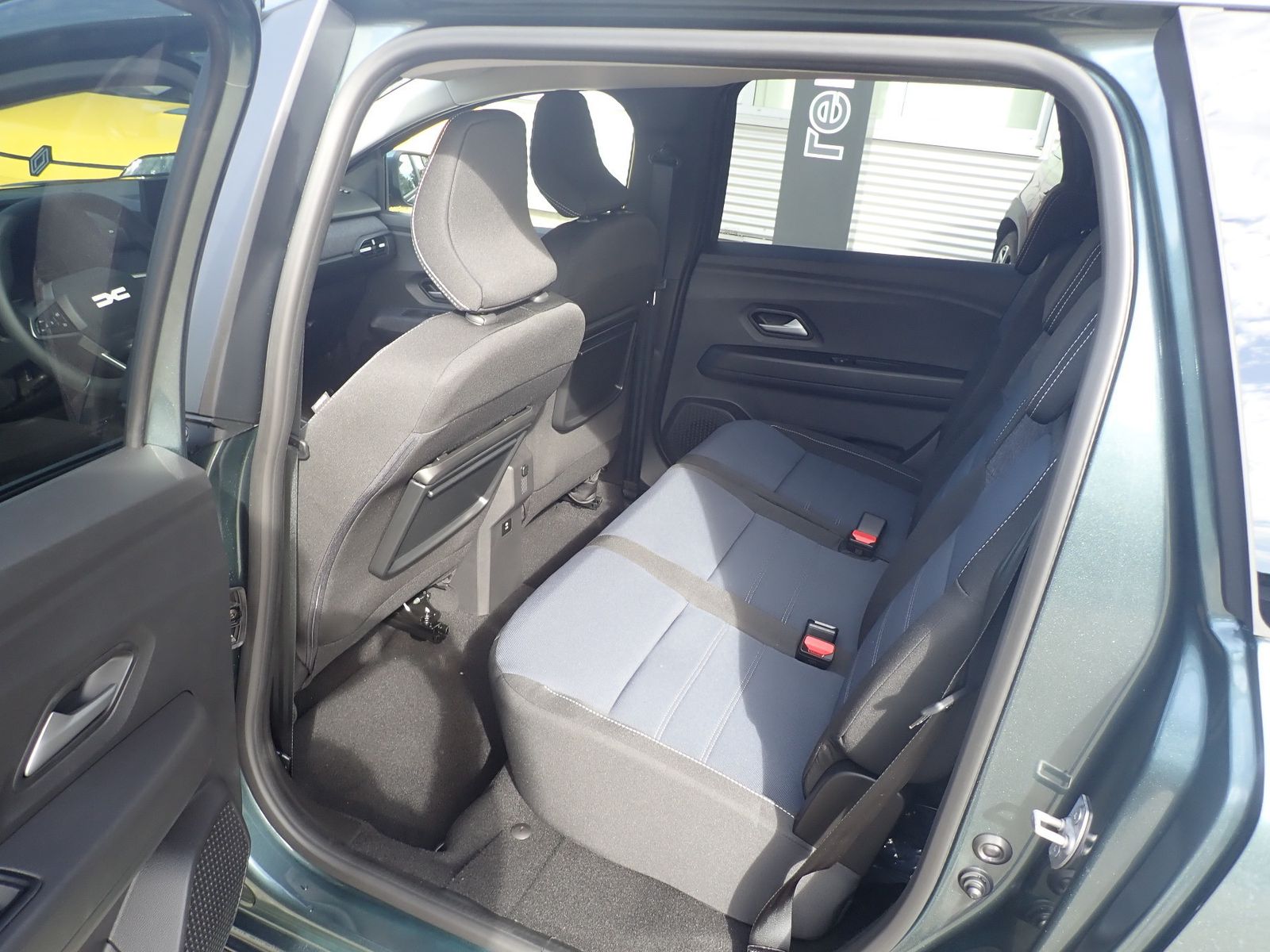 Fahrzeugabbildung Dacia Jogger Journey TCe 110